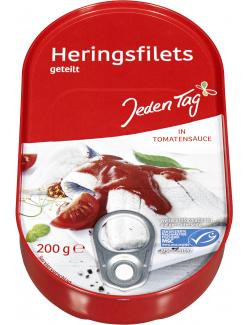 Jeden Tag Heringsfilet geteilt in Tomaten-Sauce